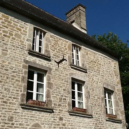 בית נופש Le Bourg *